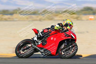 media/Jan-13-2024-SoCal Trackdays (Sat) [[9c032fe5aa]]/Turn 16 Set 2 (1120am)/